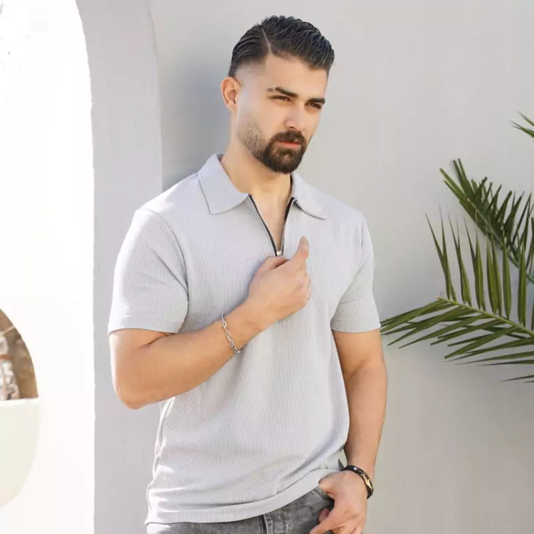 تیشرت نیم زیپ یقه دار طوسی