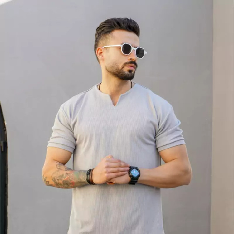 خرید تیشرت یقه کوبایی طوسی