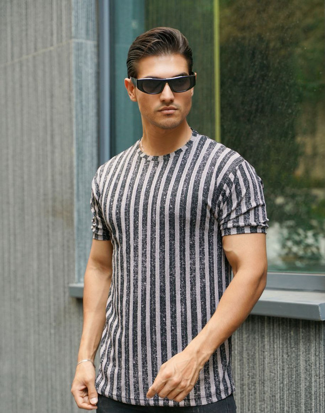 تیشرت بیسکوییتی راه راه