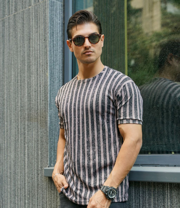 خرید تیشرت بیسیک