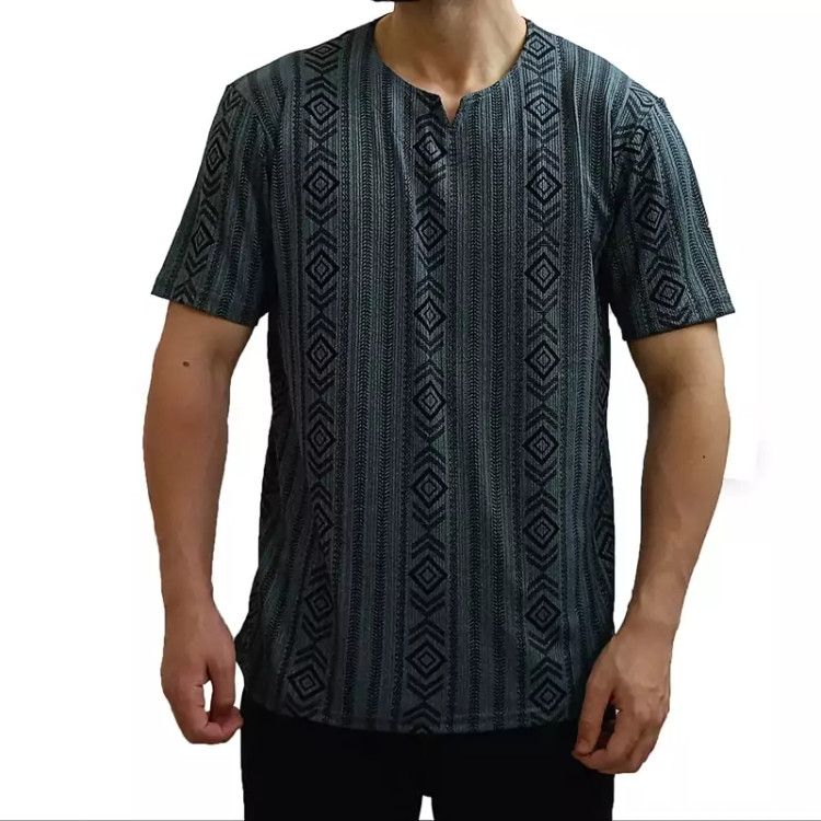 تیشرت یقه کوبایی