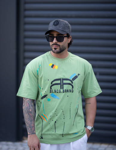 تیشرت طرح بالنسیناگا - رنگ سبز پستهای، چاپ DTF باکیفیت، ضمانت 24 ساعته