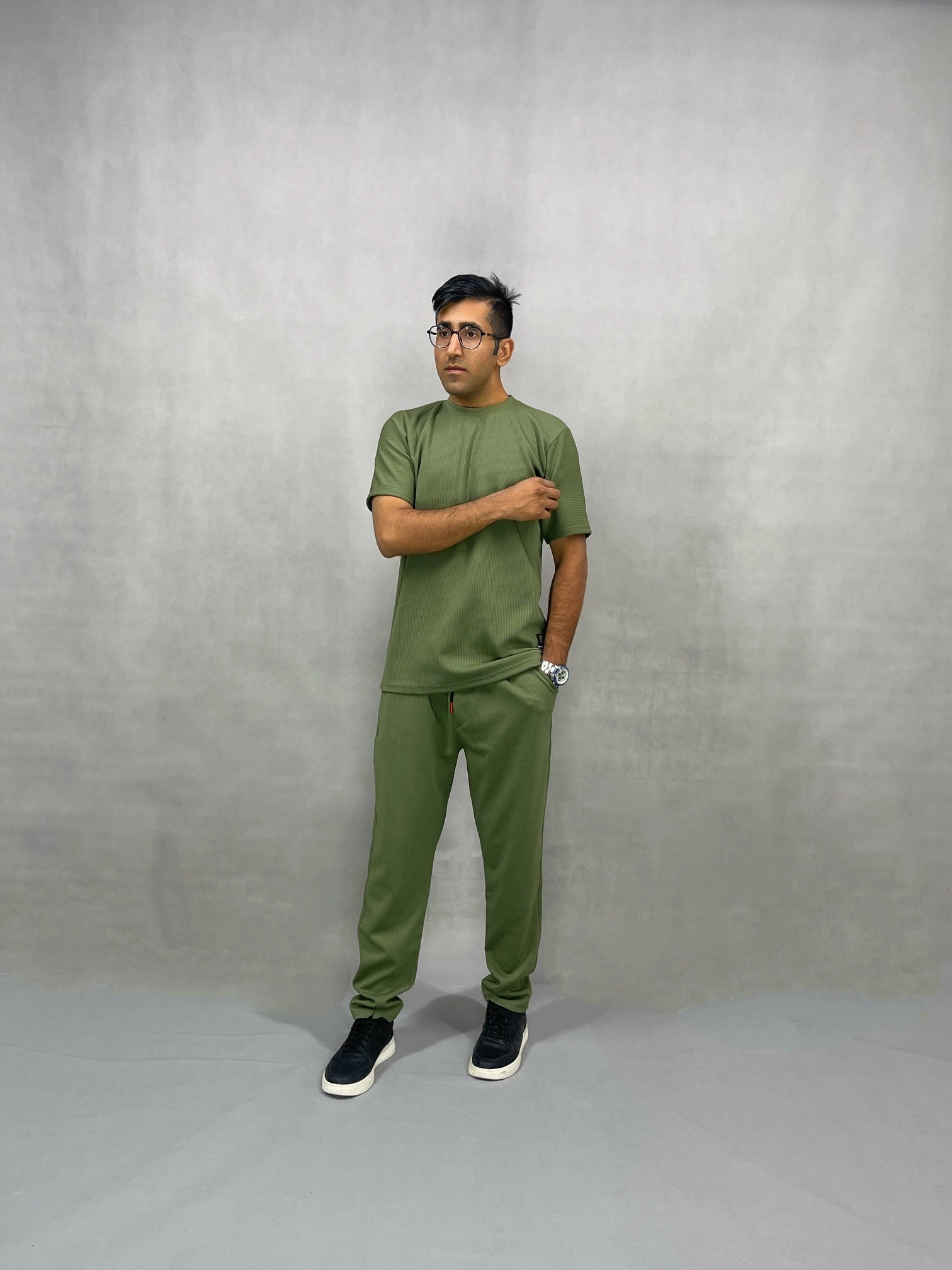 خرید ست بیسکوئیتی تیشرت و شلوار مردانه